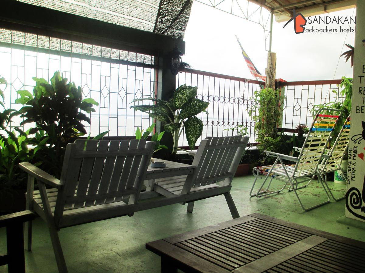 Sandakan Backpackers Hostel Kültér fotó