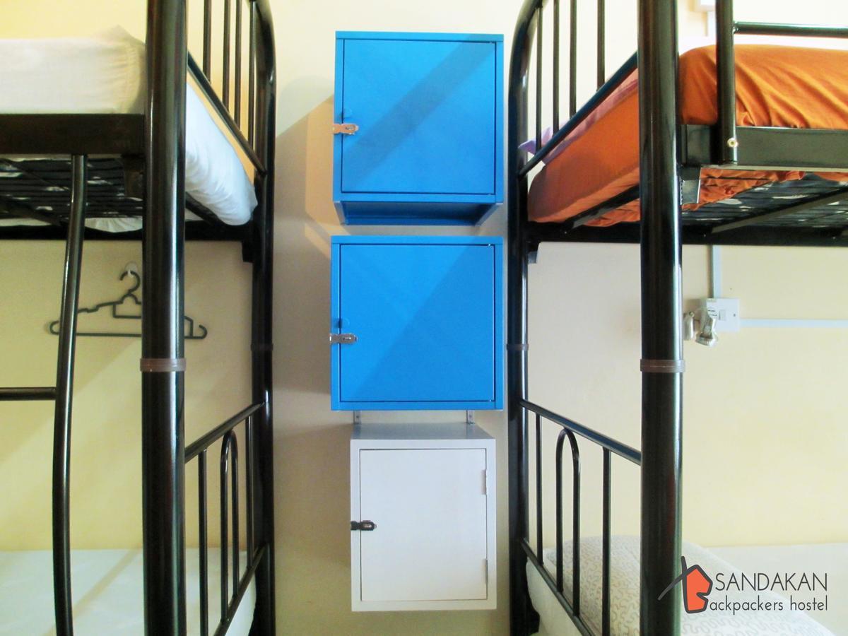 Sandakan Backpackers Hostel Kültér fotó