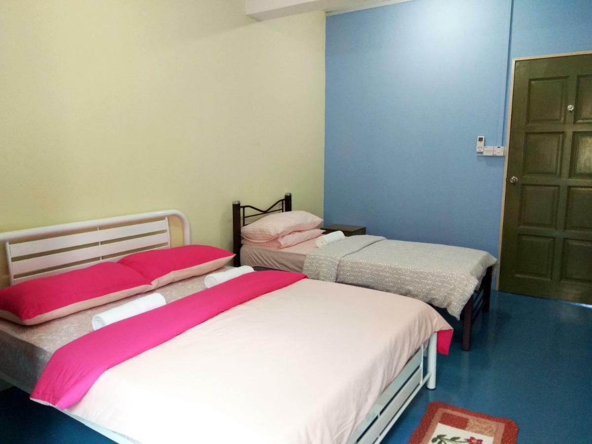 Sandakan Backpackers Hostel Kültér fotó