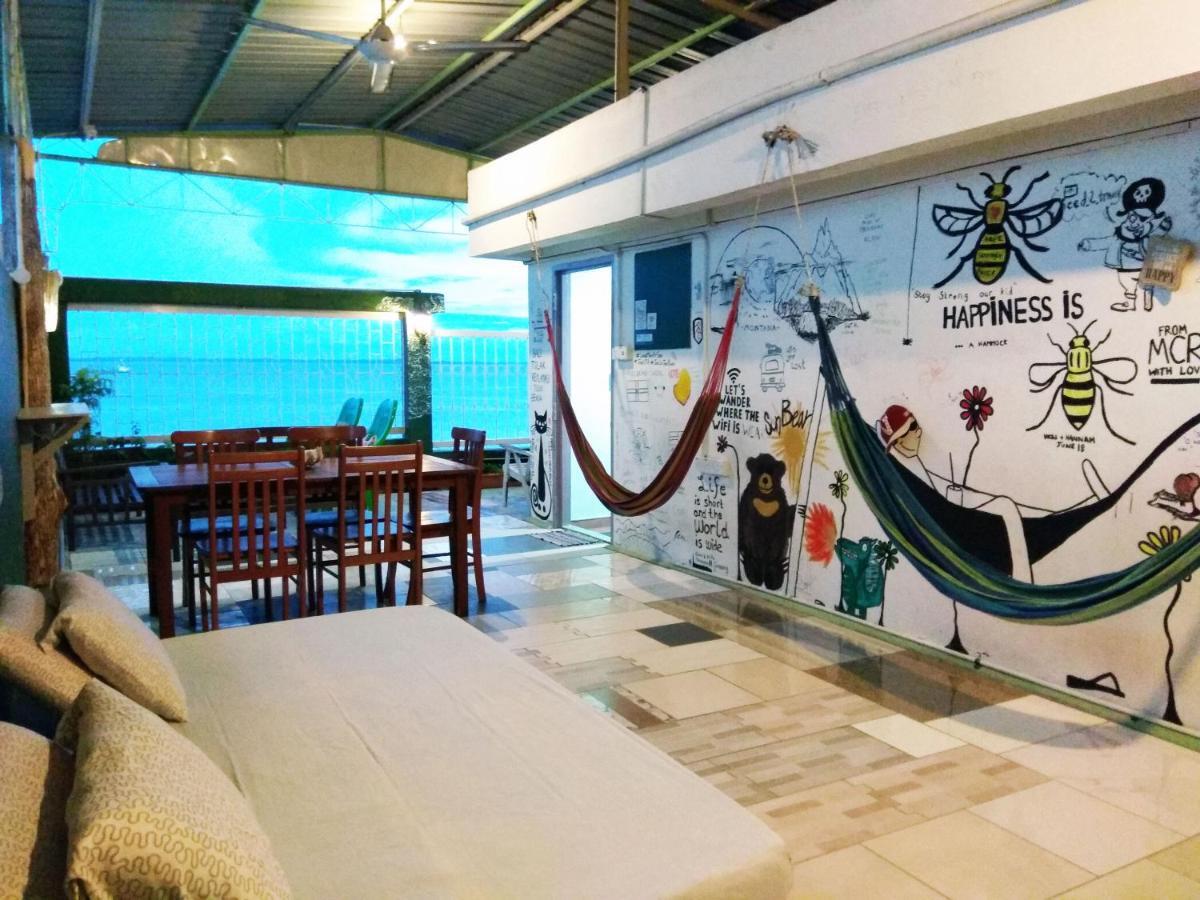 Sandakan Backpackers Hostel Kültér fotó