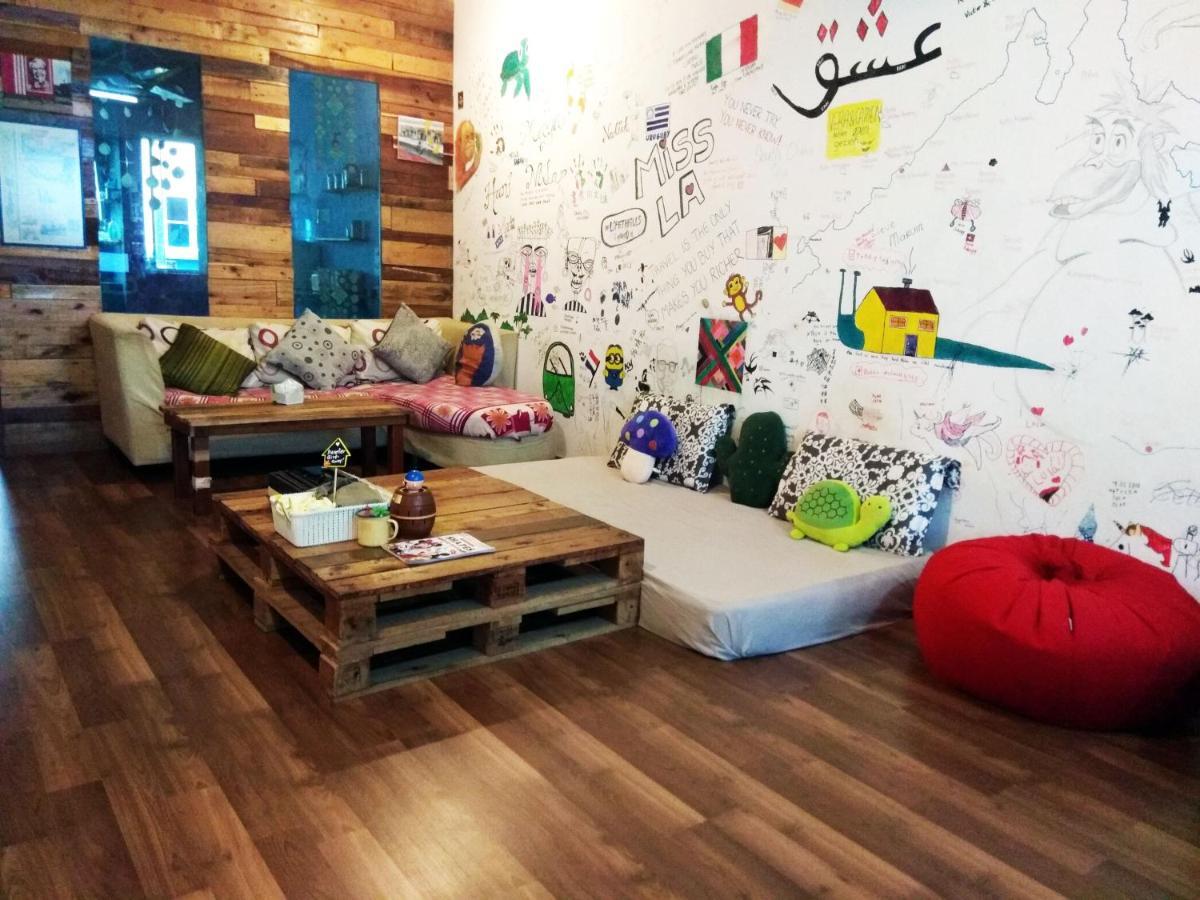 Sandakan Backpackers Hostel Kültér fotó
